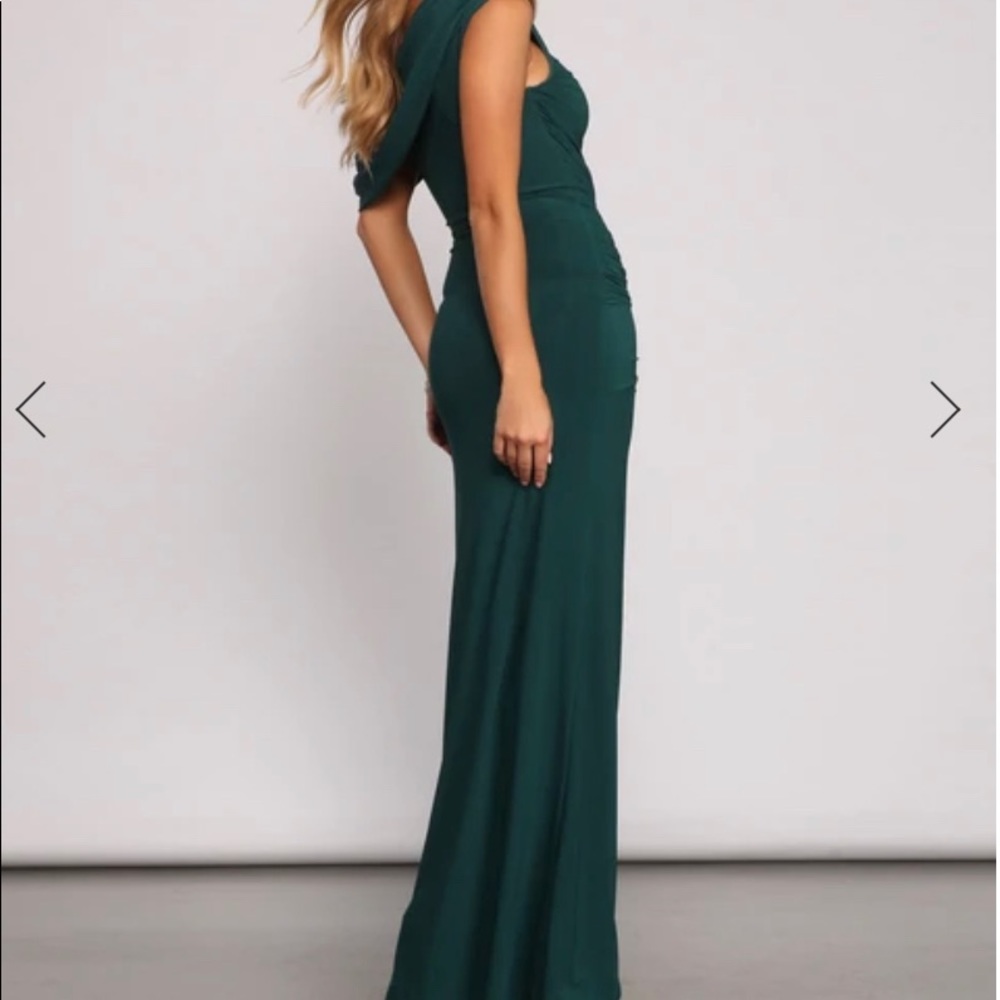 Kaleigh off shoulder dress